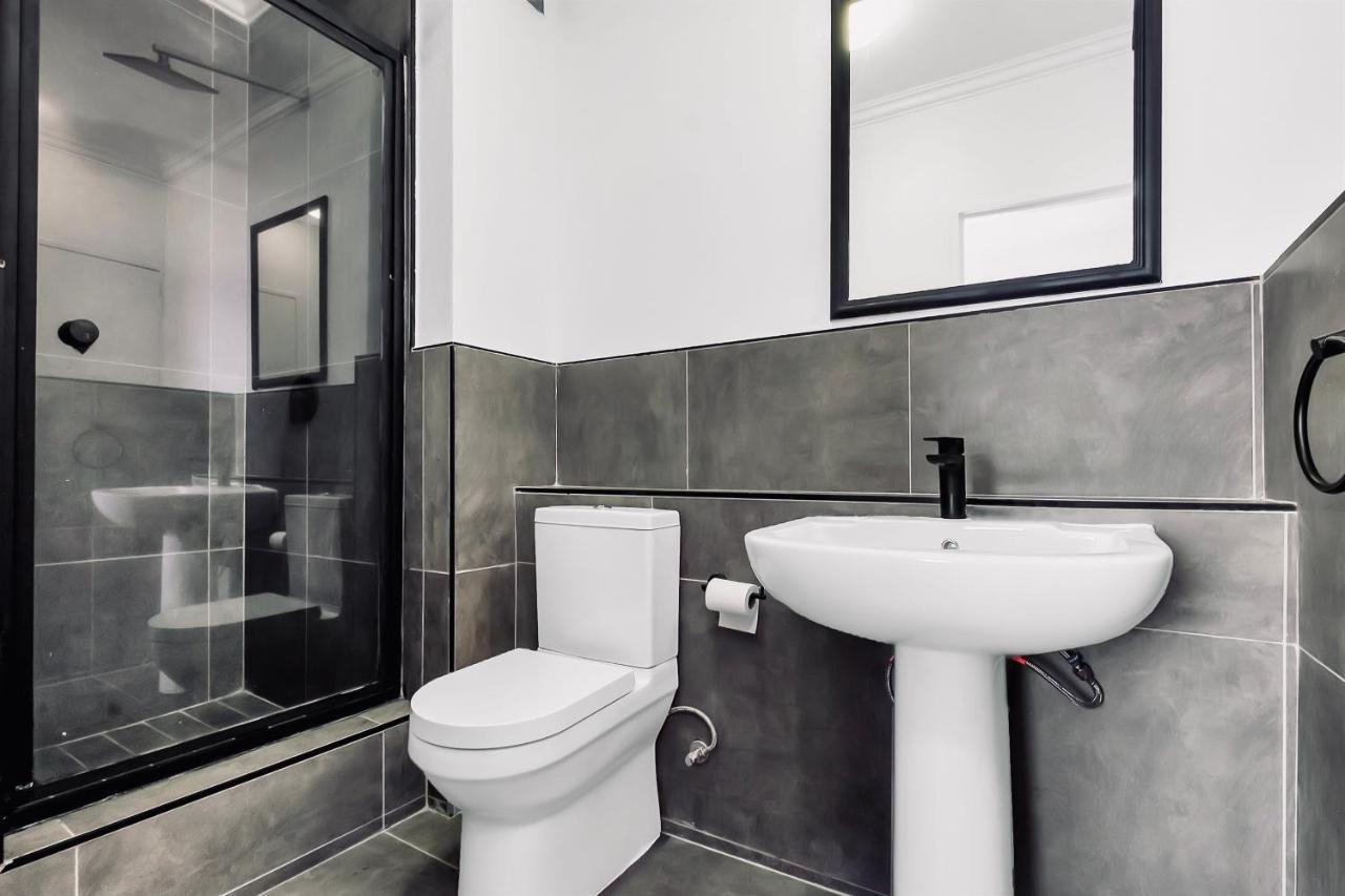 2 Bedroom 2 Bath Luxury - Sandton Cbd Johannesburg Luaran gambar